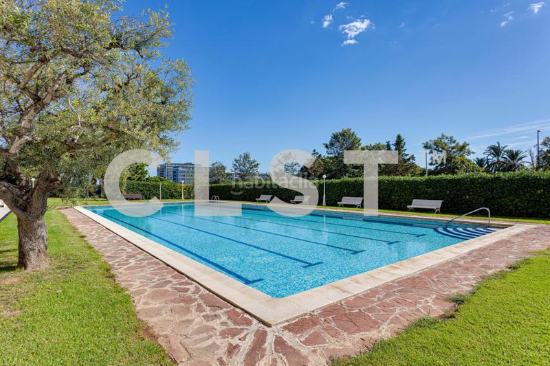 Foto 95d95459-3bff-4c87-b7ca-56d004664b62. Rent flat with heating parking pool in Dreta de l´Eixample Barcelona