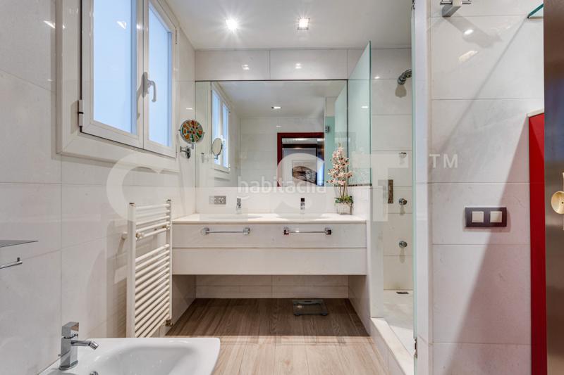 Foto b9f541d9-37bb-403e-914c-1b18e756f9d4. Rent flat with heating parking pool in Dreta de l´Eixample Barcelona