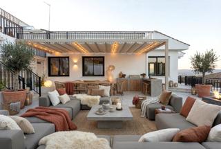 Casa  Carrer del frontó. Espectacular casa reformada en la zona más exclusiva de esplugue