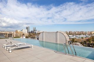 Lloguer Apartament  Passeig de colom. Desde clst presentamos este exclusivo apartamento reformado en f