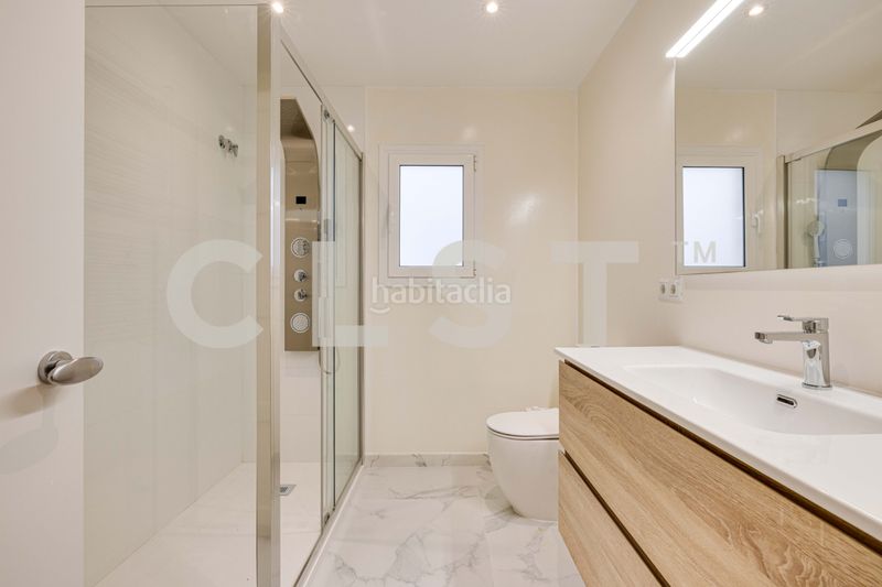 Foto 7adbd117-5b52-4c76-87f4-aeeb15caec41. Pis amb calefacció a Dreta de l´Eixample Barcelona