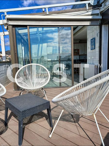 Foto 5dc178b9-0a54-462e-a522-c126d4d9871c. Lloguer àtic amb calefacció a Putget - Farró Barcelona