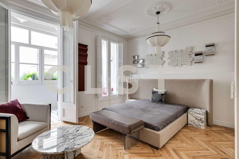 Foto 4bf12595-e986-4050-81ca-b36815d7ed88. Apartament amb xemeneia calefacció a Dreta de l´Eixample Barcelona