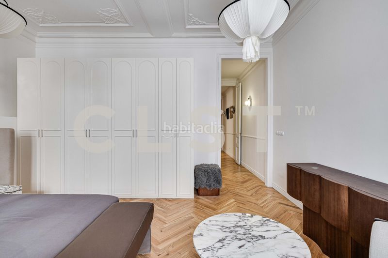 Foto d52a3c38-ab79-4d7e-947b-d7367696f8e6. Apartament amb xemeneia calefacció a Dreta de l´Eixample Barcelona