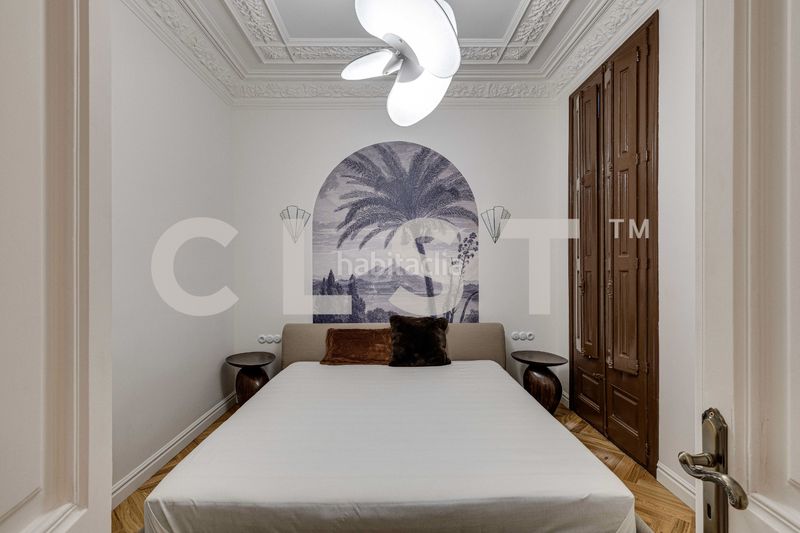 Foto e7f9a9a5-00ce-443b-a3f4-1803c6fca797. Apartament amb xemeneia calefacció a Dreta de l´Eixample Barcelona