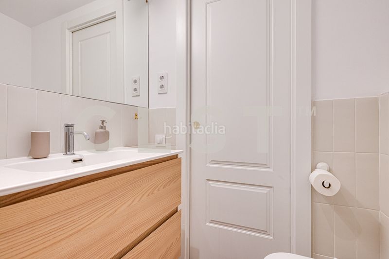 Foto 6722d265-3d42-4e5f-af51-0e7cead2b439. Apartament amb calefacció a Gòtic Barcelona