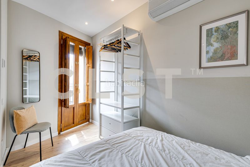 Foto 6edbd2dd-5538-42f2-9b76-b4ed047f257d. Apartament amb calefacció a Gòtic Barcelona