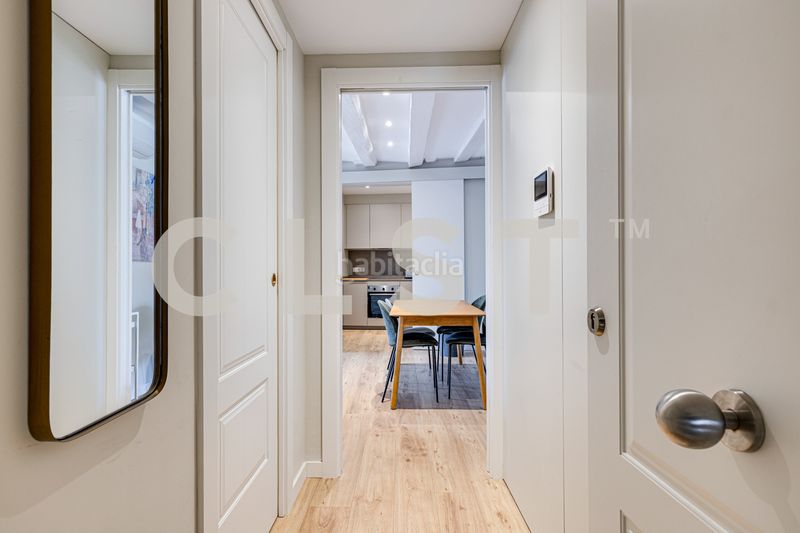Foto f2eb9c1a-aff1-4f47-ac2a-7bcdbc27e72b. Apartament amb calefacció a Gòtic Barcelona