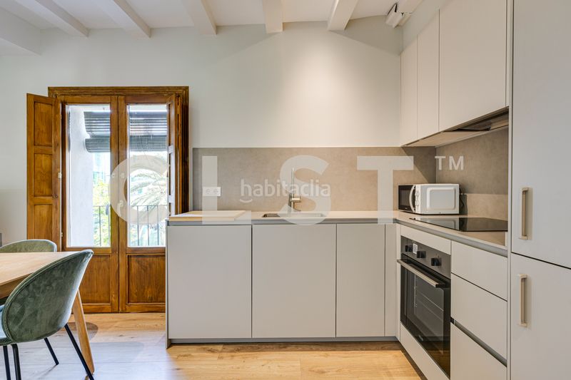 Foto 24ac8dbb-6a5a-484f-a687-55082dd6a03d. Apartament amb calefacció a Gòtic Barcelona
