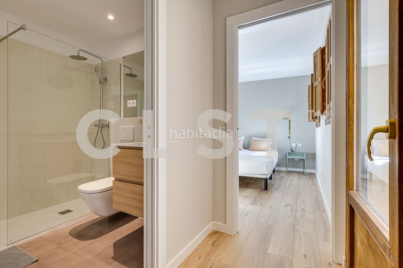 Foto 572bbfa7-881c-4f31-8a36-ac205810b72a. Apartament amb calefacció a Gòtic Barcelona