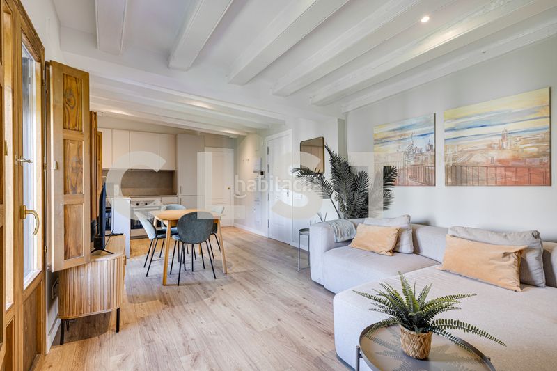 Foto dfad25af-f73c-4365-af11-663db1877e33. Apartament amb calefacció a Gòtic Barcelona
