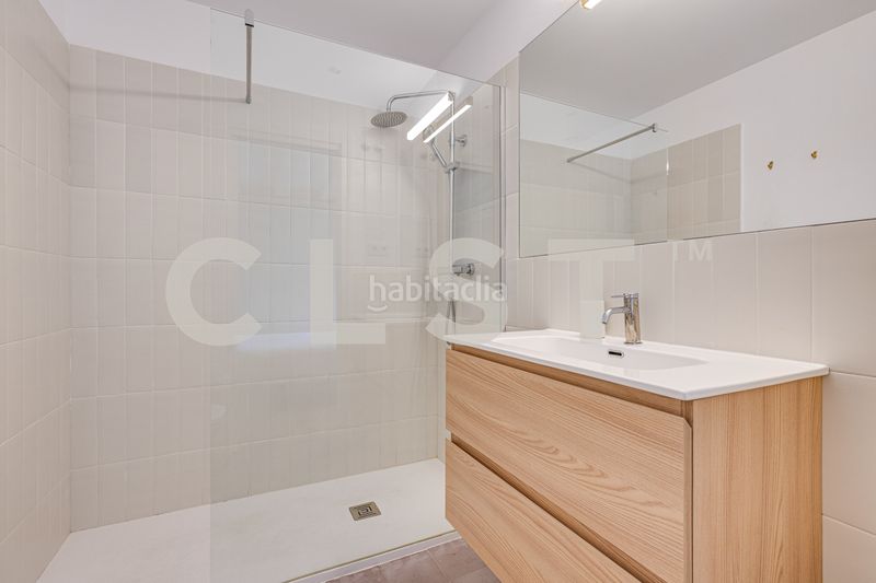 Foto f53a1293-fa82-4fc6-adce-de8cda0dff91. Apartament amb calefacció a Gòtic Barcelona