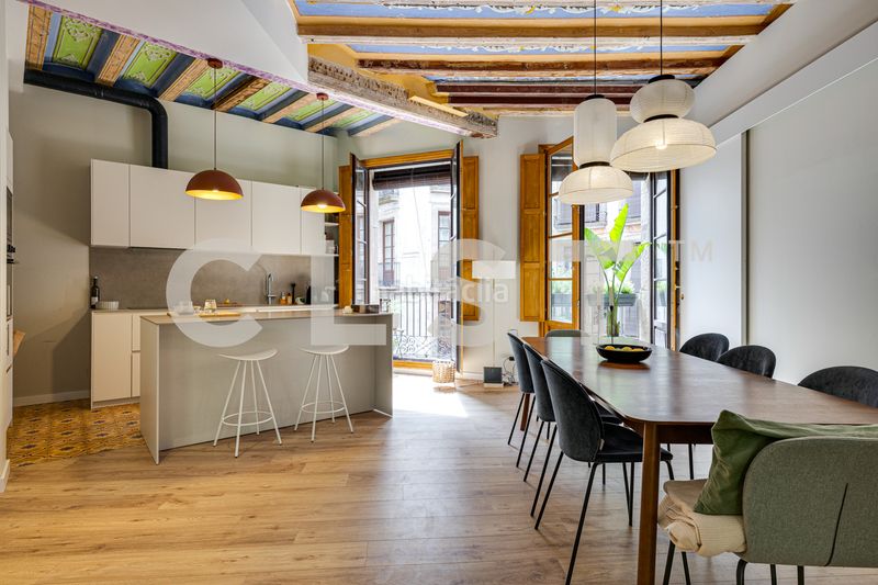 Foto c1b29835-d2fd-411c-b1ef-46072f61f767. Apartament amb calefacció a Gòtic Barcelona