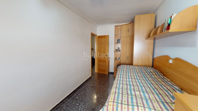 Foto e750ae57-8dbf-4a12-bbd6-04e9dcb04ce0. Pis amb xemeneia calefacció a San Pablo Albacete