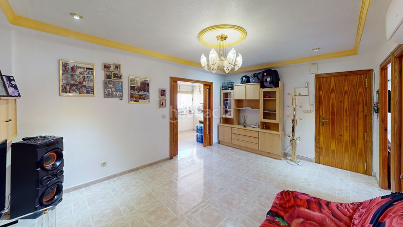 Foto 3a36f940-b638-4478-9d6d-8ba63c4f2847. Pis a Carrús Este Elche / Elx