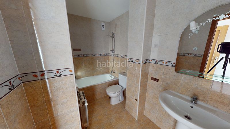 Foto e7358250-9985-4b6e-adf5-497b48b71af6. Pis a Fátima Albacete