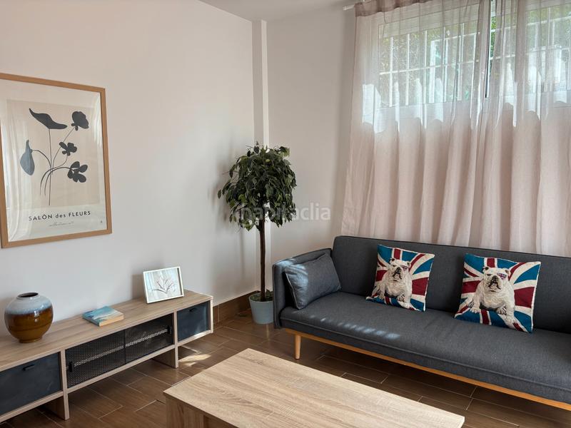 Foto ea62a929-8cb5-4c8a-a22e-d94ad1db465e. Affitto casa bifamiliare in paseo de la chirina 16a in Islantilla