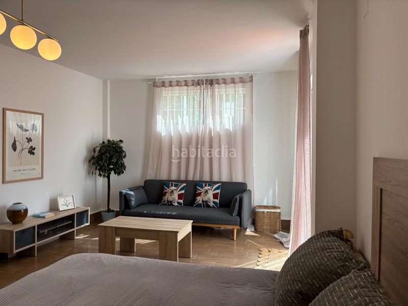 Foto df9aab99-e8be-462b-b05b-f4a56fc6d2b9. Rent towny house in paseo de la chirina 16a in Islantilla golf Islantilla