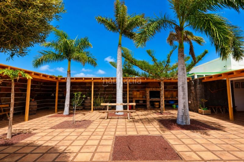 Foto a4596774-ace8-4239-a847-d9f896d2ffb0. Casa a Playa Blanca Yaiza