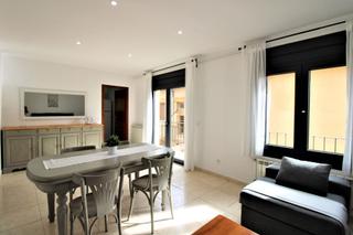 Location Appartement  Castell. Piso en alquiler de temporada en el encantador casco antiguo de