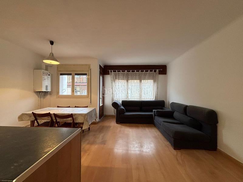 Foto eeb2f991-6861-4282-a4de-d96a56793660. Appartamento con riscaldamento in Puigcerdà