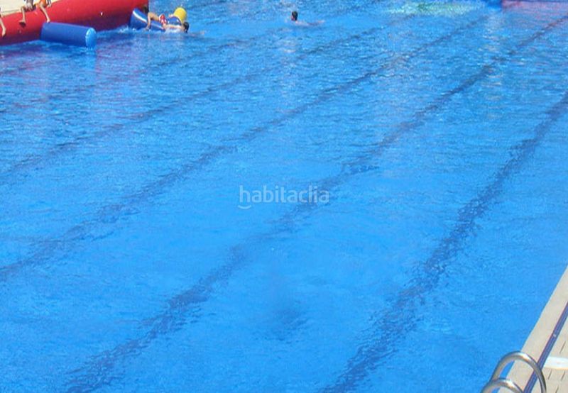 Foto c9d8516c-1b05-47e6-9545-9d2bee97a75c. Pis amb calefacció piscina a Guadarrama
