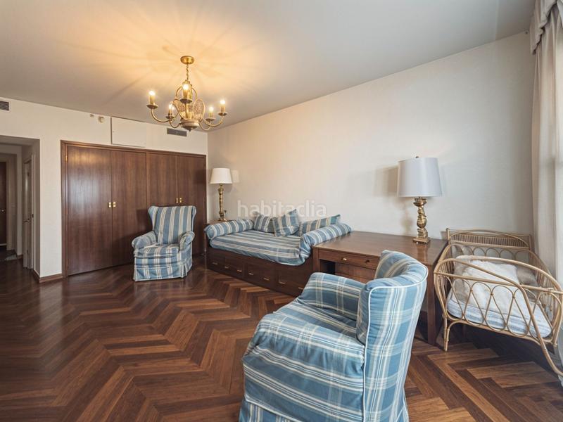 Foto 00ed9e65-efb5-4f81-925b-dd096c39b390. Pis amb calefacció a Paseo Independencia Zaragoza