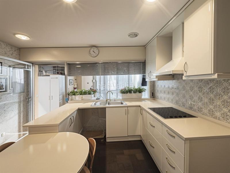 Foto 15a4fc96-965c-4dd6-8881-490a251fa63c. Pis amb calefacció a Paseo Independencia Zaragoza