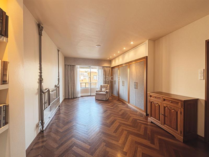 Foto be9d09e0-1a9b-479e-a470-4d51a9f7fcf4. Pis amb calefacció a Paseo Independencia Zaragoza