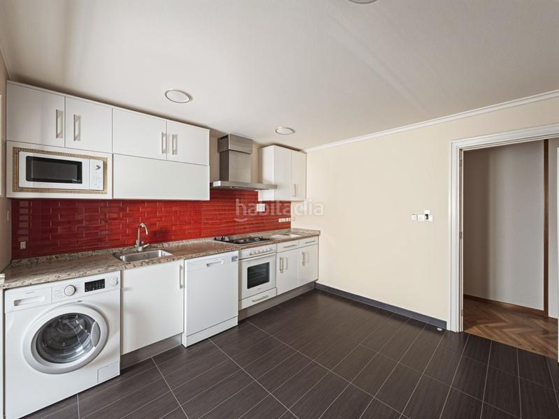 Foto 26d9cbc6-ed92-4a6e-8187-58ad75945ba7. Flat with heating in La Granja Zaragoza