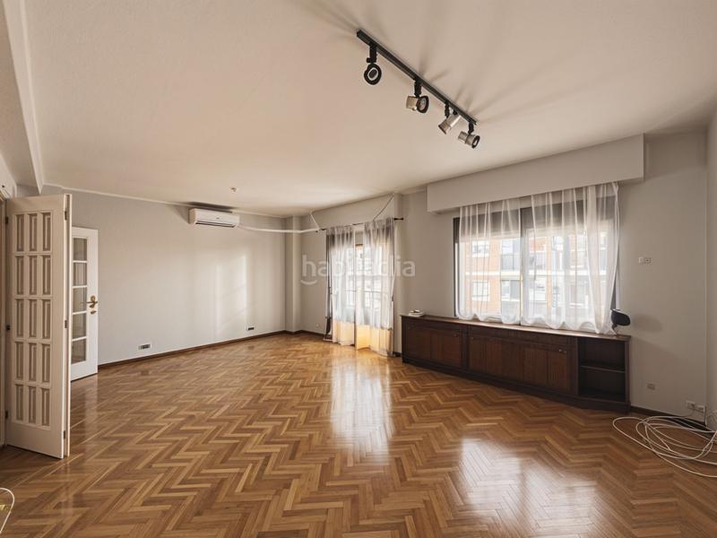 Foto 50c7dee8-f2bd-42ec-9c23-5ba6490e35e1. Flat with heating in La Granja Zaragoza