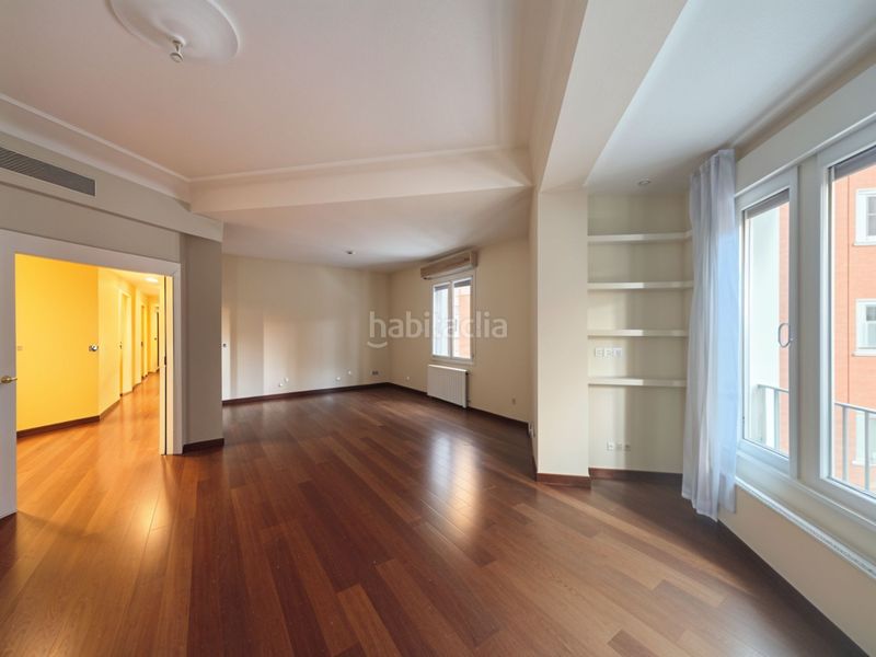 Foto 1c29ac0a-d94b-42c0-b10a-155201c63e29. Pis amb calefacció a Universidad San Francisco Zaragoza