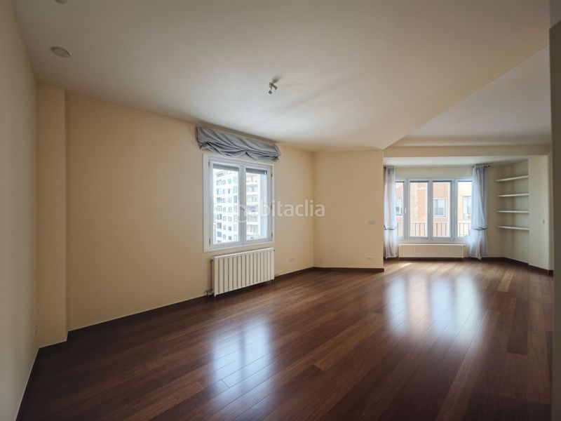 Foto 39e17d38-e48e-4984-b6a2-862115a344b0. Pis amb calefacció a Universidad San Francisco Zaragoza