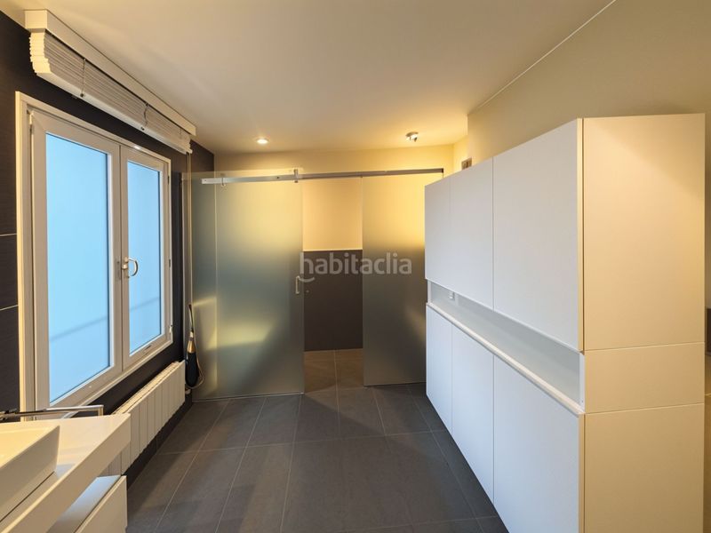 Foto 57f7791e-d3f2-46a9-9555-5567b14d5388. Pis amb calefacció a Universidad San Francisco Zaragoza