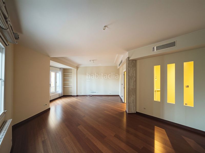 Foto 9680bc77-fa92-4b3e-9d8c-5c834acedaf2. Pis amb calefacció a Universidad San Francisco Zaragoza