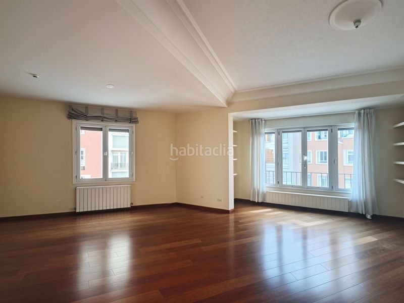 Foto a8c6d799-4b5d-49ba-993b-642d9f8cd327. Pis amb calefacció a Universidad San Francisco Zaragoza