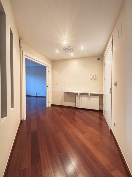 Foto d3d51cb6-697c-4358-bc48-e099c981c73c. Pis amb calefacció a Universidad San Francisco Zaragoza