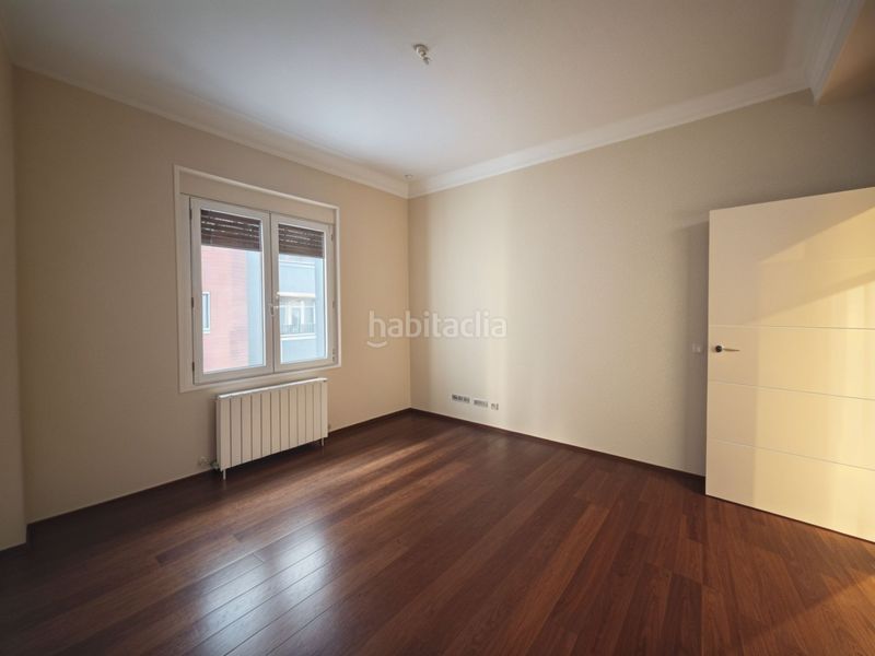 Foto ece9efe7-d7de-4fda-86f3-7ae91c1f9dc2. Pis amb calefacció a Universidad San Francisco Zaragoza