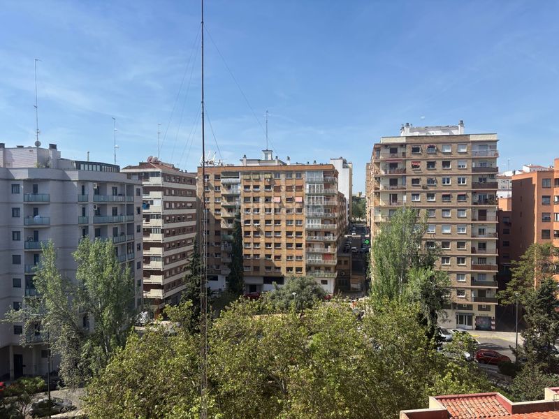 Foto 4d590703-9915-4d8b-b521-fed752711262. Pis amb calefacció a San José Zaragoza