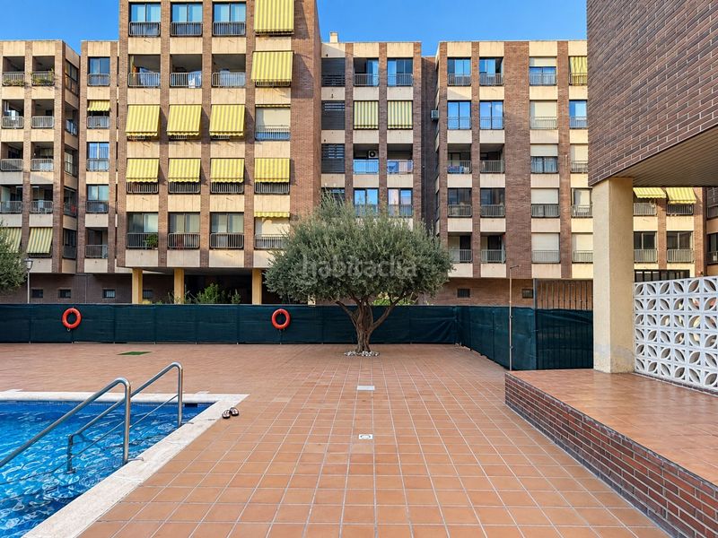 Foto b36bad63-8d37-449c-914a-c6eead3bda21. Piso vivienda familiar con piscina y amplias zonas comunes en actur! en Zaragoza