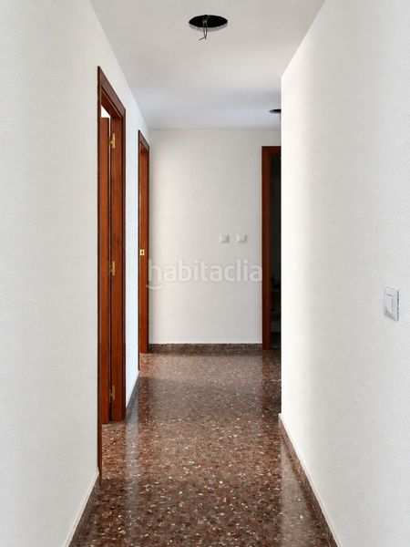 Foto bddeb718-1e50-43bb-8855-e73be83a289d. Piso vivienda familiar con piscina y amplias zonas comunes en actur! en Zaragoza