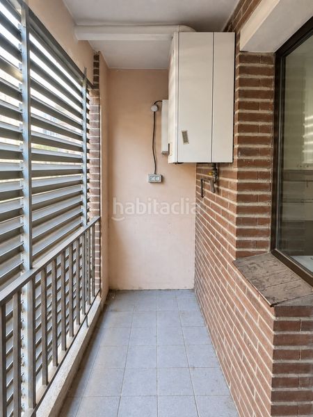 Foto c05e0951-cbb5-4c6b-a17c-045a89bdb9d3. Piso vivienda familiar con piscina y amplias zonas comunes en actur! en Zaragoza