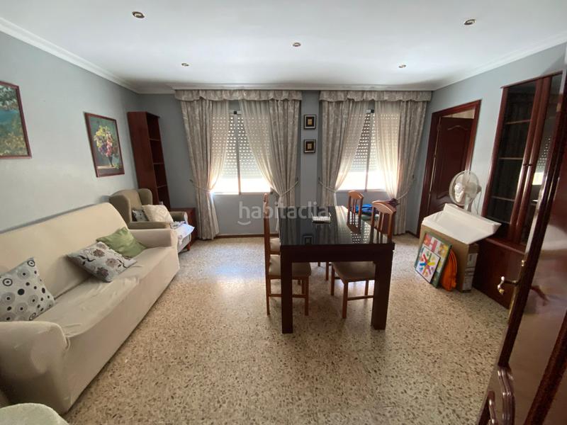 Foto 615d5861-2e96-48c0-9da3-c157b36f1338. Piso para entrar a vivir en astilleros - la paz - loreto - el corte inglés Cádiz