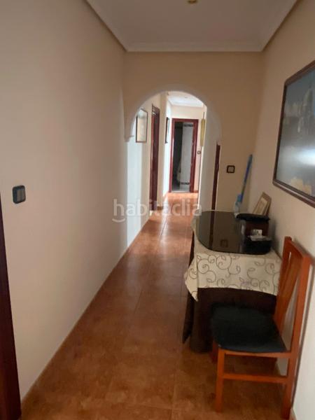 Foto b5347aa4-26c9-4678-afd5-4f7a4234c8a8. Piso para entrar a vivir en astilleros - la paz - loreto - el corte inglés Cádiz