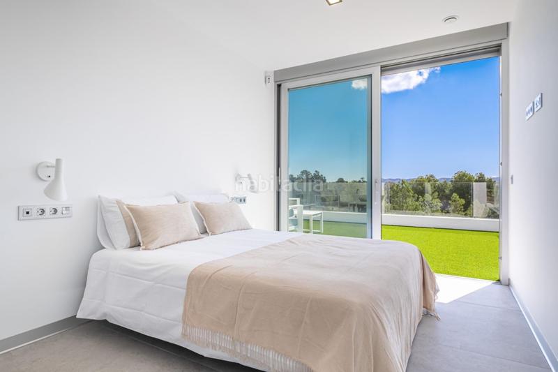 Foto dccd9742-dd57-4c2e-82f8-0523c4d1ca24. Chalet avec parking piscine dans Golf Bahía Finestrat