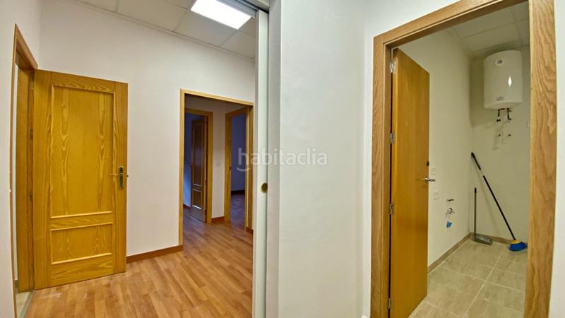 Foto d0b037de-5641-41e0-943d-23083f540d7c. Piano terra con parcheggio in Totana