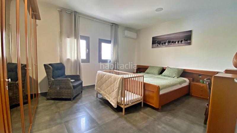 Foto a3c61515-f896-4064-ae93-e98abadfc1c1. Xalet amb aparcament piscina a Pueblo Acantilado-Lanuza Campello (el)