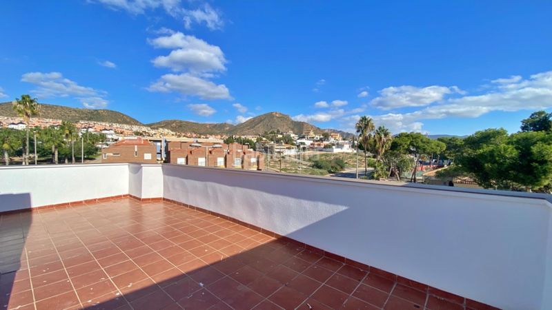 Foto 59fca43c-e0db-468b-a113-edc7f660a00e. Casa adossada amb piscina a Perín Cartagena