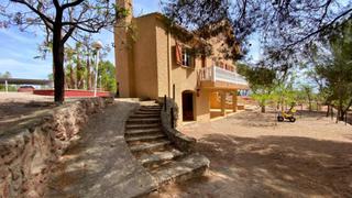 Chalet à Totana. Casa o chalet independiente en venta en totana
