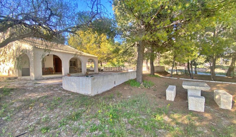 Foto bfc863fa-4e6f-4072-9a9a-b596e495d67f. Masia amb aparcament a Totana